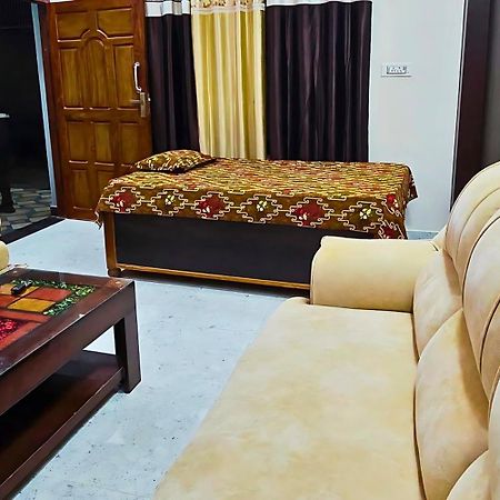 Ramayana Grand Hotel Ayodhya Exteriér fotografie