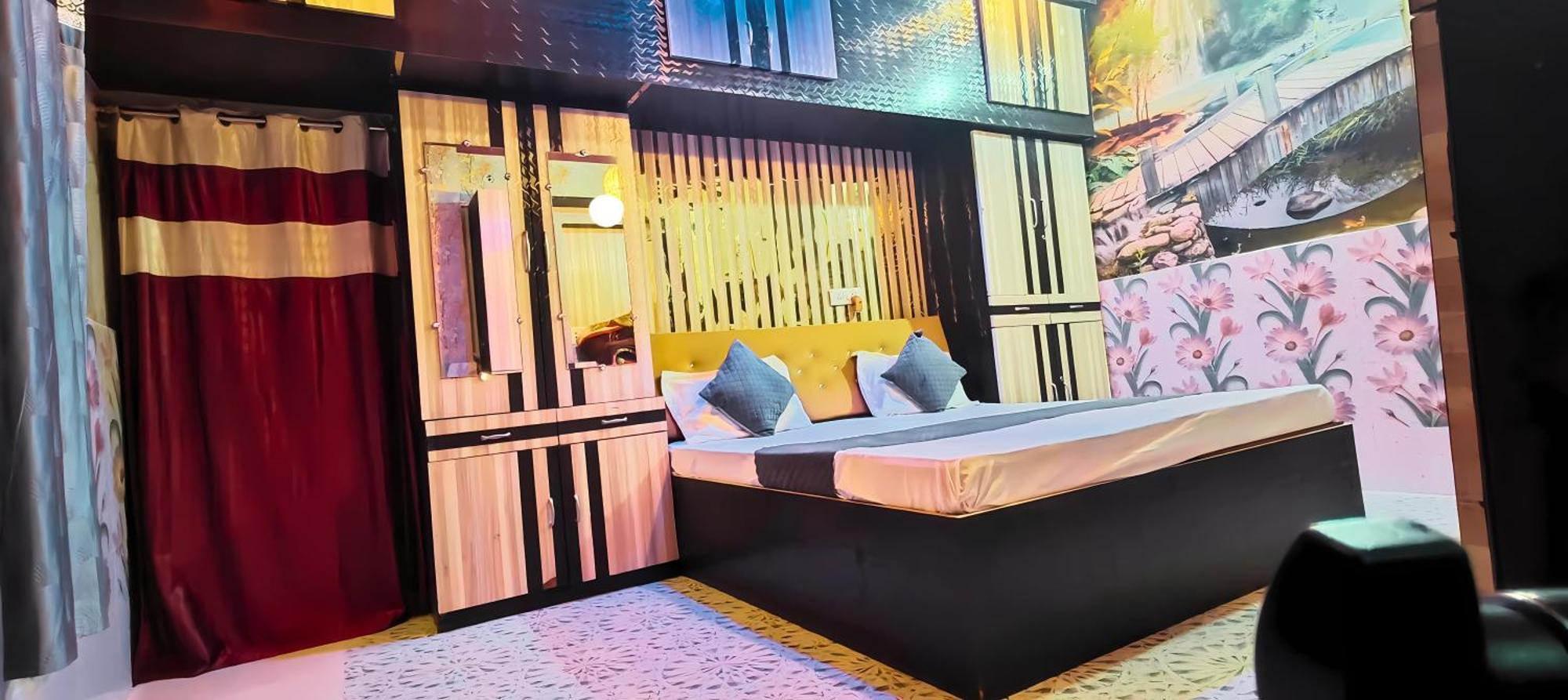 Ramayana Grand Hotel Ayodhya Exteriér fotografie